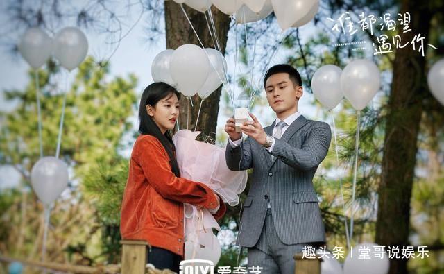 玄凤灰色鹦鹉多少块钱一只啊？游戏画面