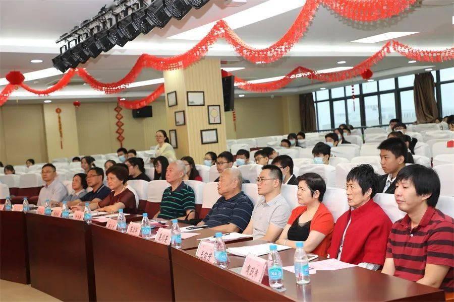 江西宜黄:马背上展现“速度与激情”